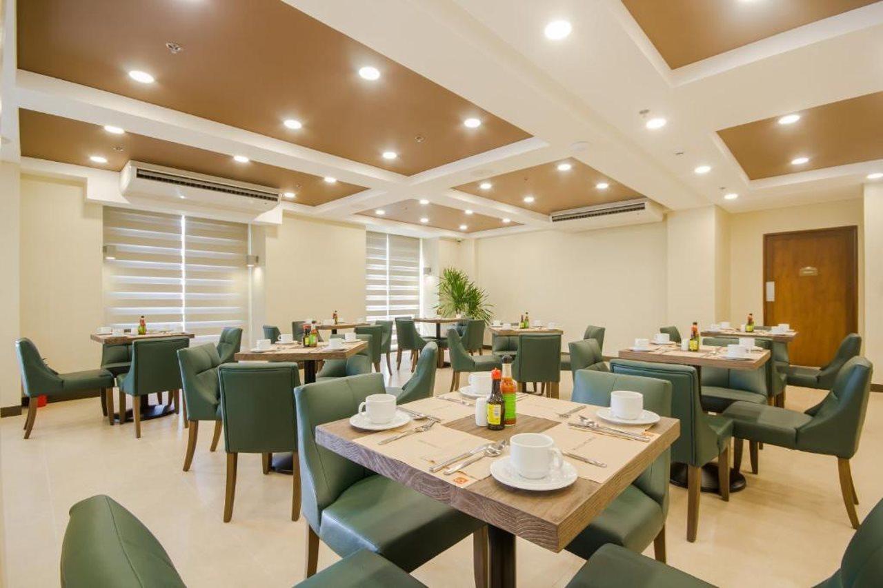 Microtel Inn & Suites By Wyndham San Fernando San Fernando  Eksteriør billede